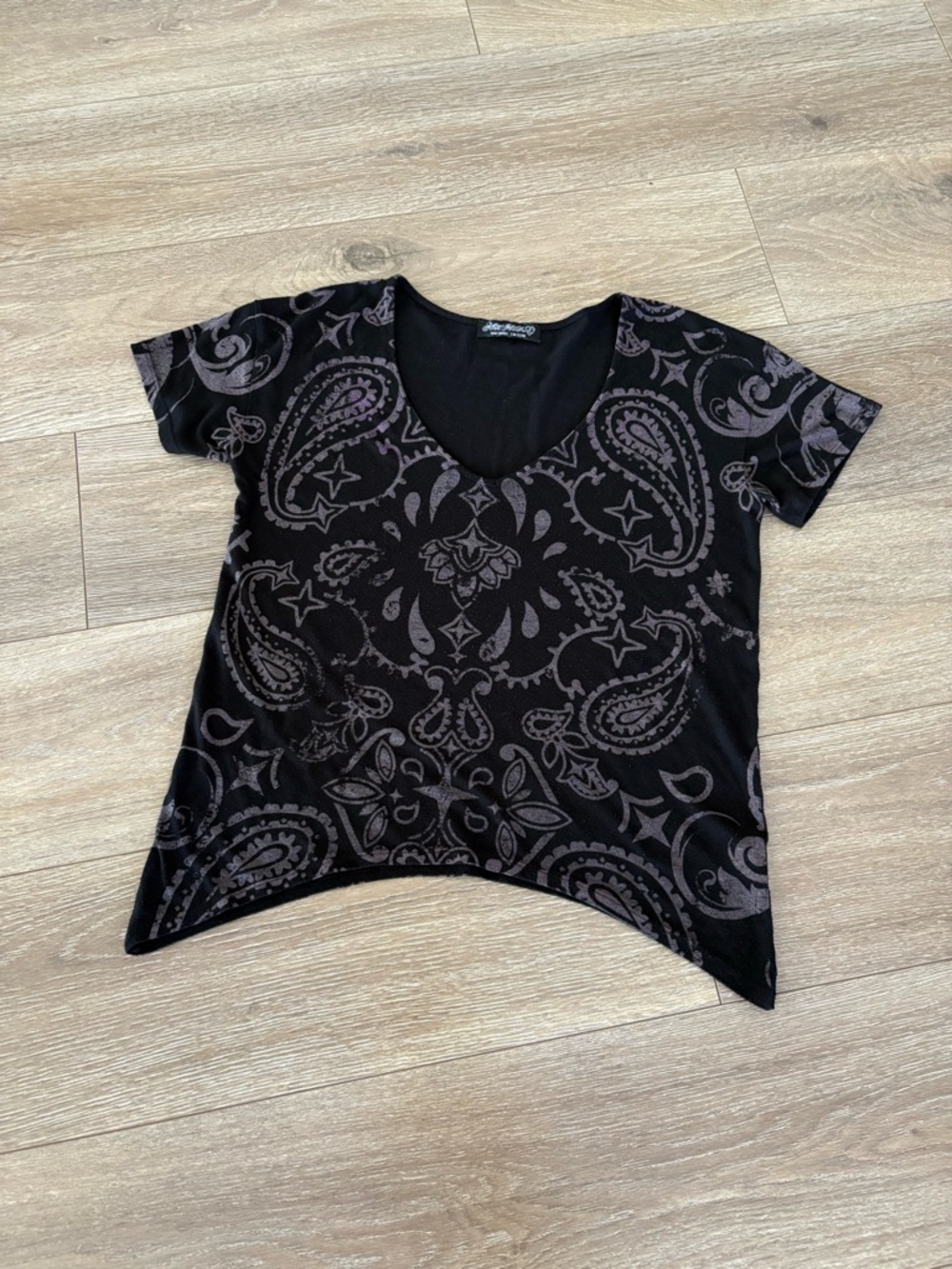 Metal Mulisha Black Paisley V-Neck Short Sleeve Tee